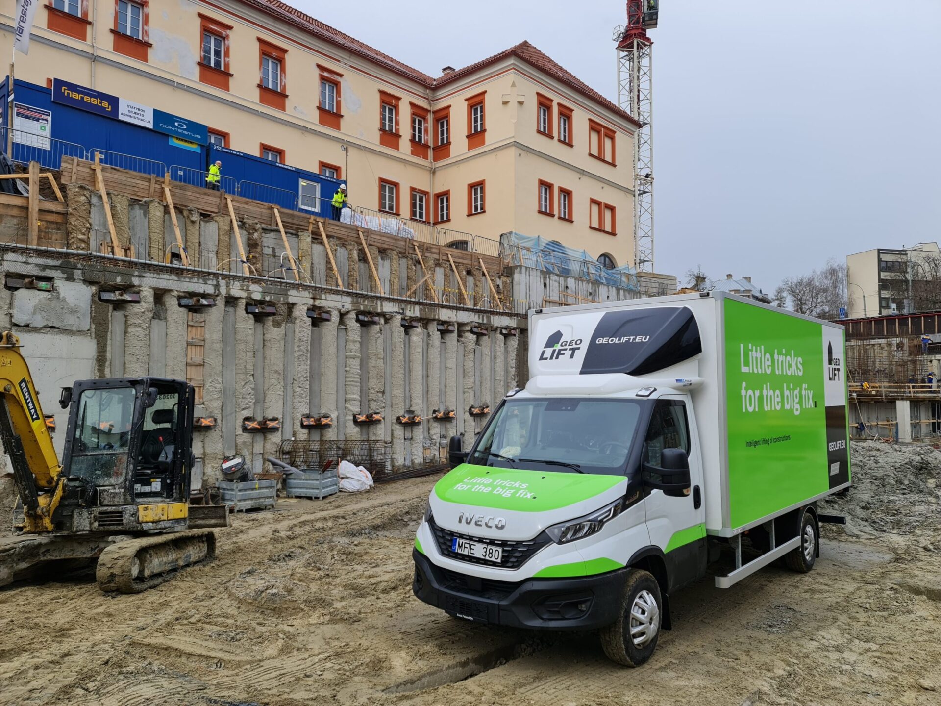 Geolift service vehicle on a heritage-sensitive city centre site during non-invasive ground stabilisation works