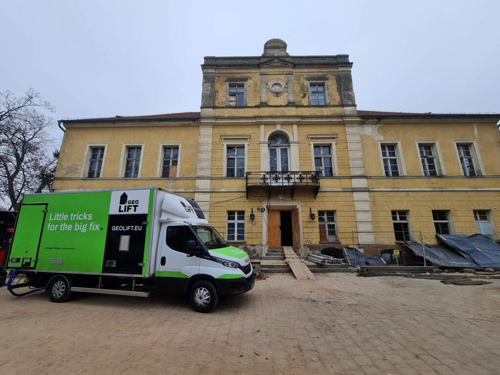 Wzmocnienie gruntu pod fundamentami pałacu w Krotoszynie Krotoszyn, Polska
